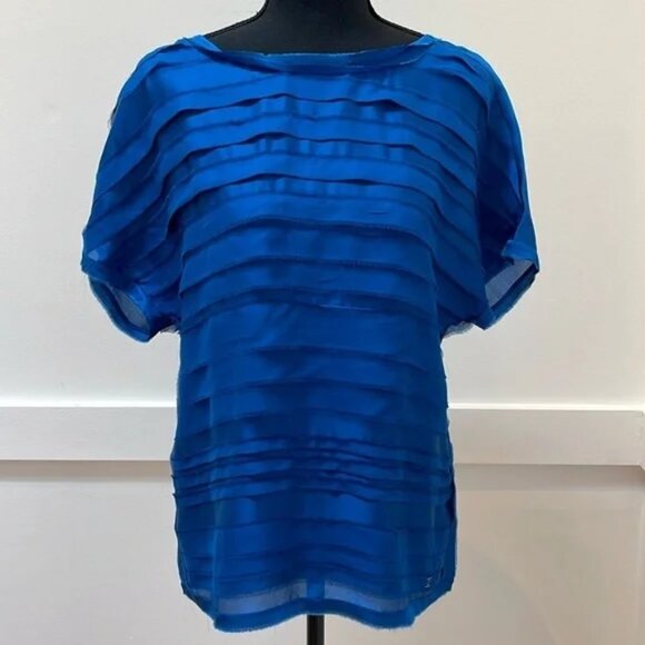 Vintage top blue silk layered with low v-back Medium - Picture 1 of 4